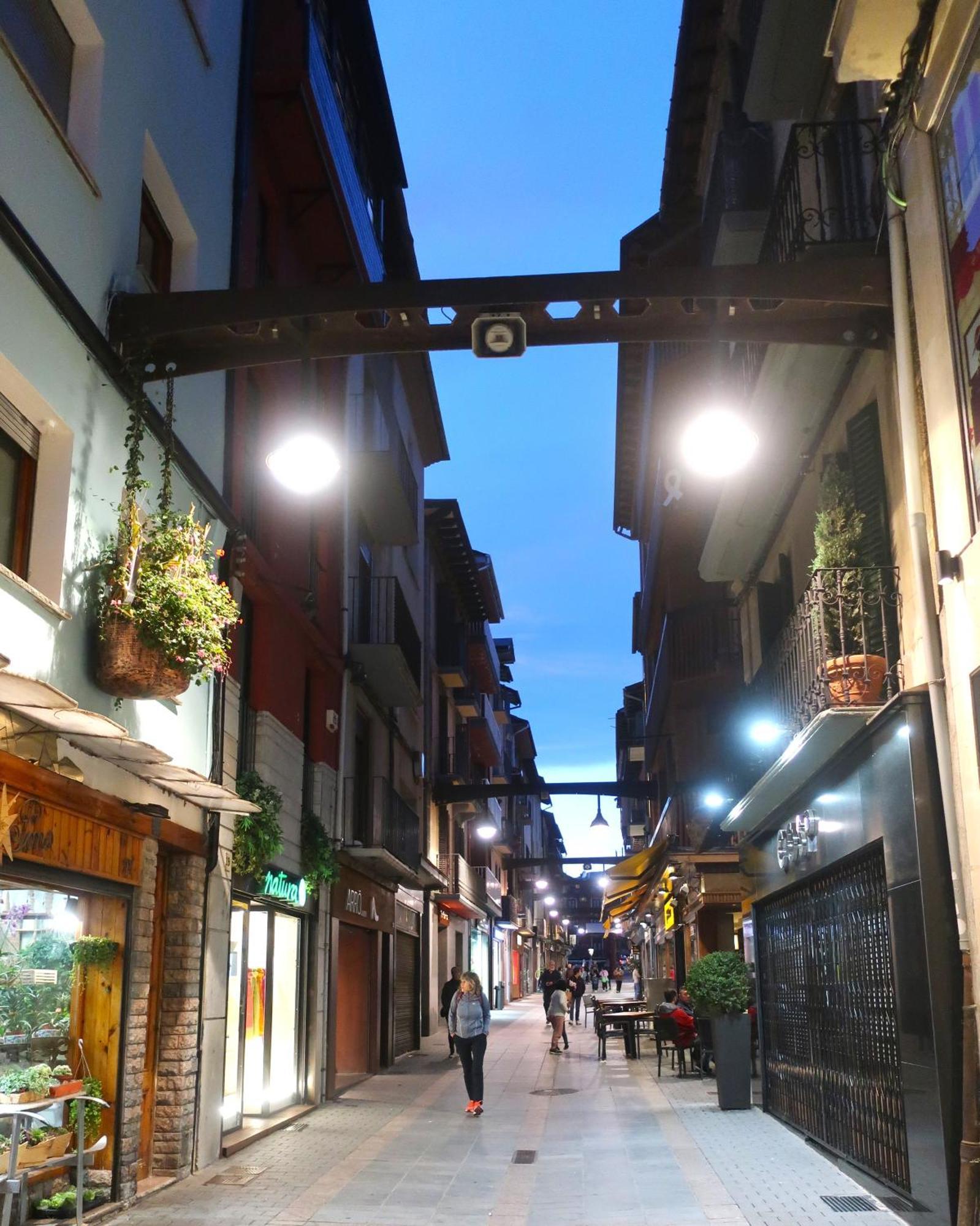 Ideal Escapada Romantica En El Centro De Puigcerda Exterior photo